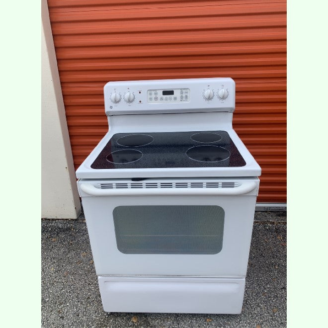 GE Electric Stove. 100% FULLY WORKING! GE Electric Stove. 100% FULLY WORKING!